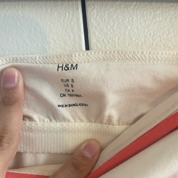 Timeless Stripe Dress Delight by H&M - Picture 6 of 7